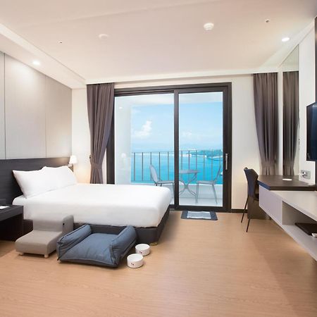 Utop Marina Hotel & Resort Yeosu Buitenkant foto
