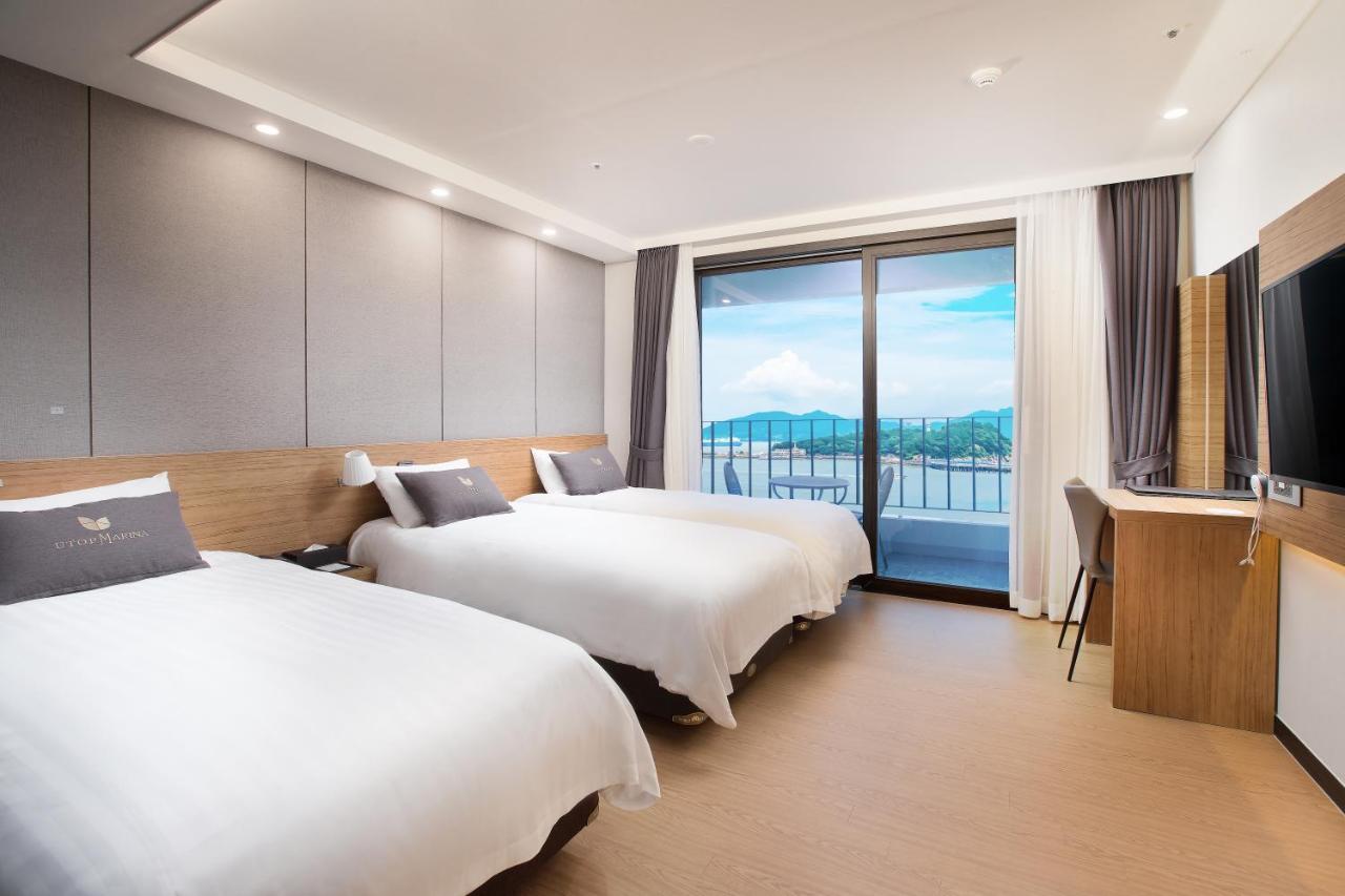 Utop Marina Hotel & Resort Yeosu Buitenkant foto
