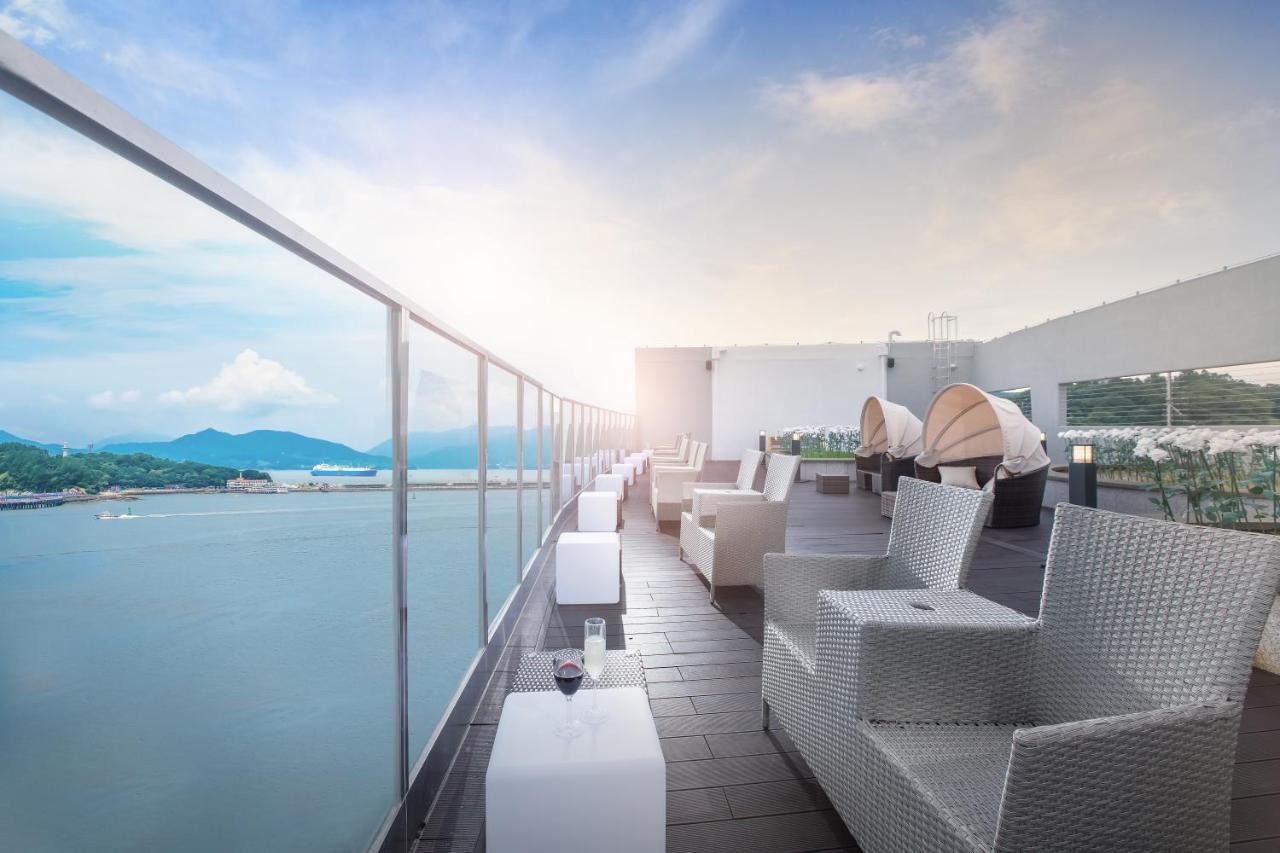 Utop Marina Hotel & Resort Yeosu Buitenkant foto